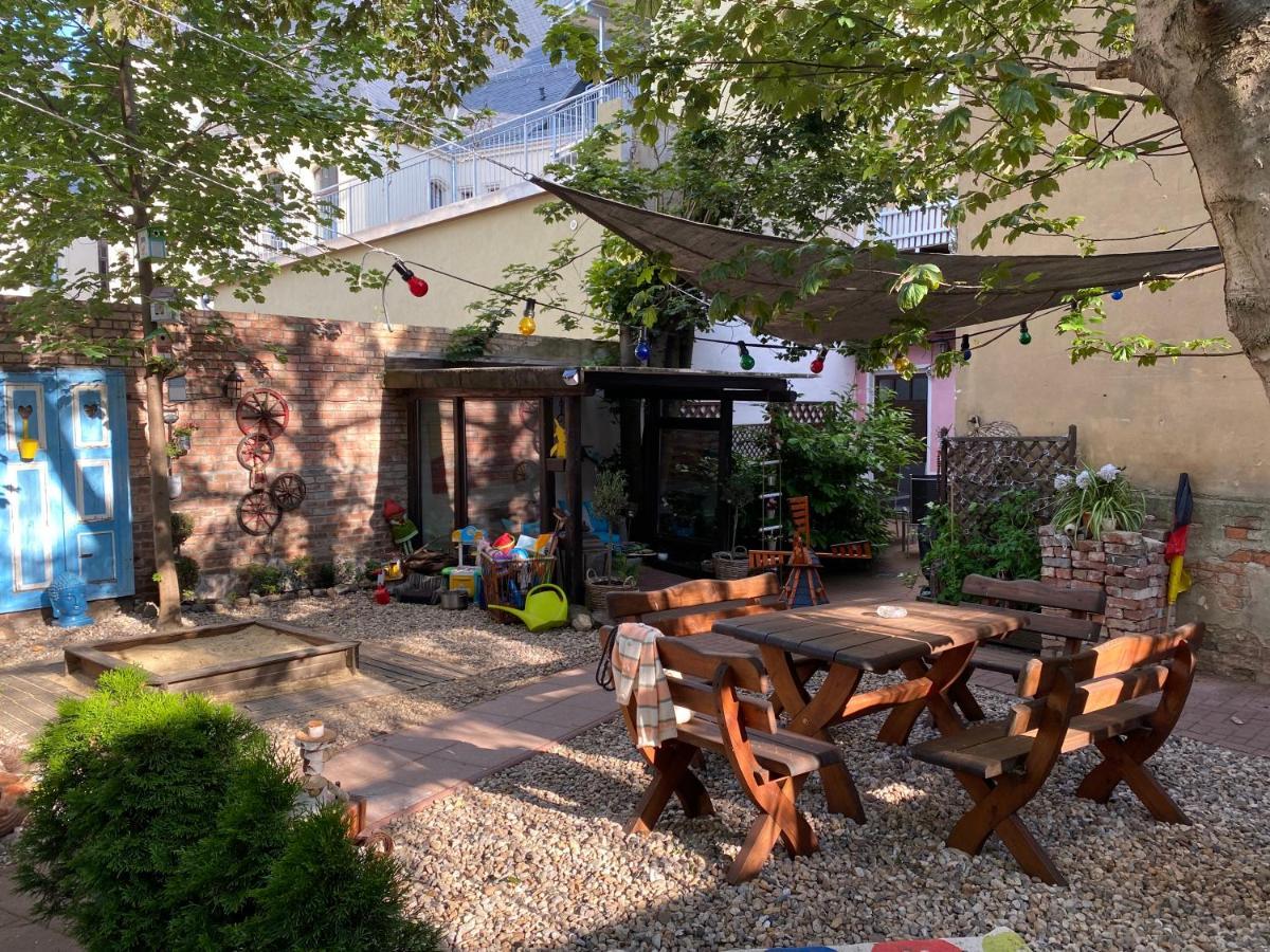 Ferienwohnung Roxana Stadtkern Von Quedlinburg 55Qm Exterior foto